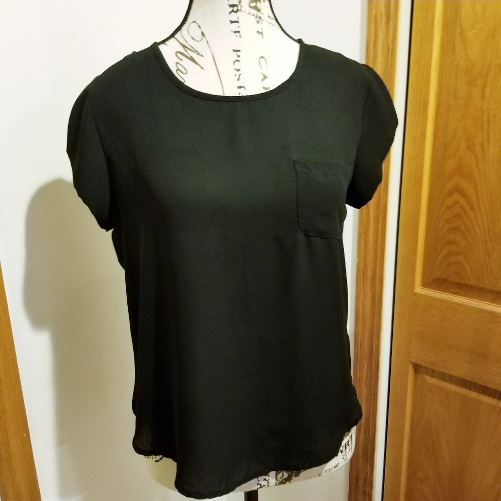 Trende Black Sheer Cap Sleeve Blouse Top Size Small Minimalist Chest Pocket
